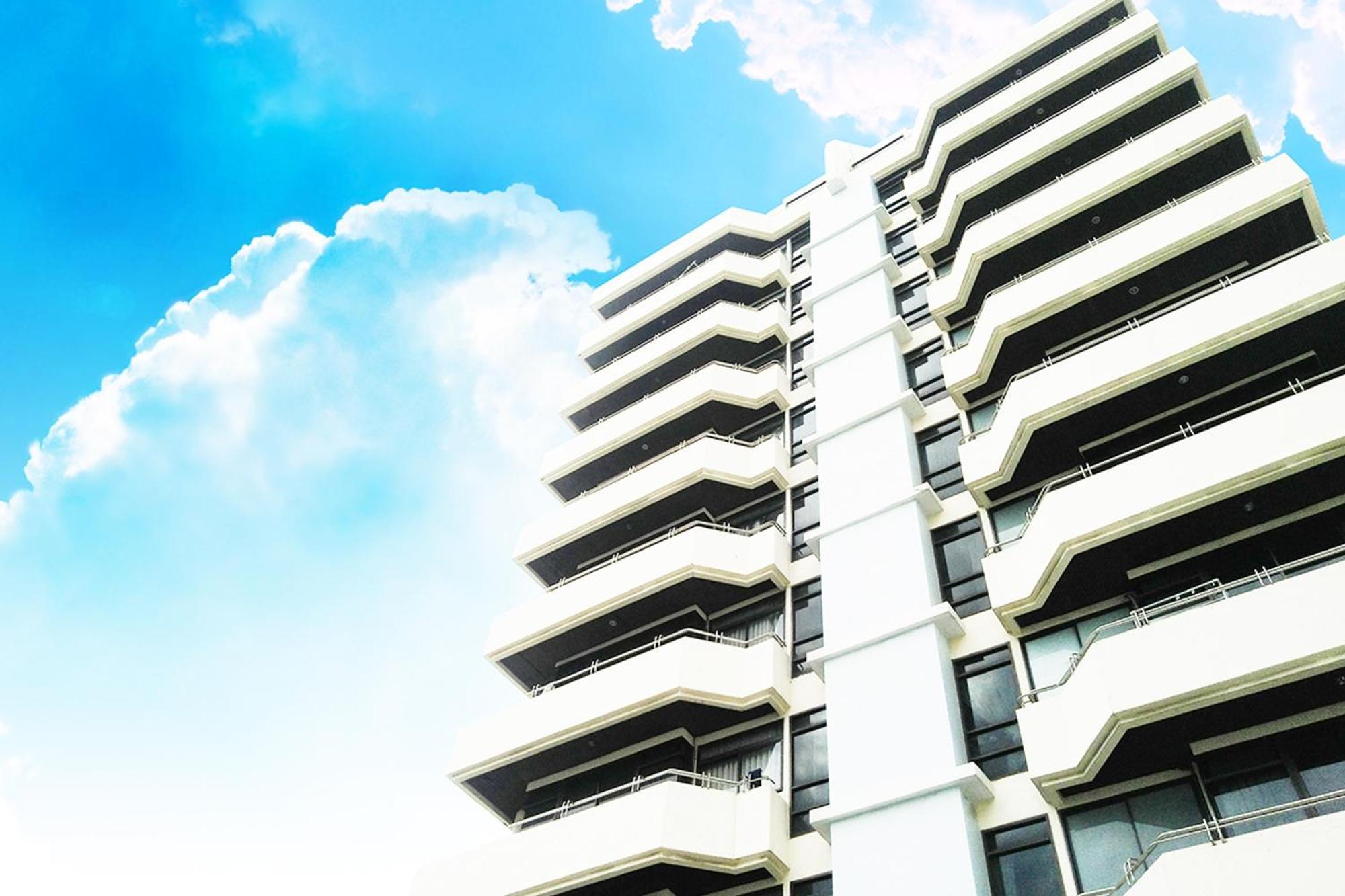 Nantiruj Tower - นันทิรุจ ทาวเวอร์ เซอร์วิสอพาร์ทเม้นท์ สุขุมวิท ซอย 8 Apartment Bangkok Exterior foto
